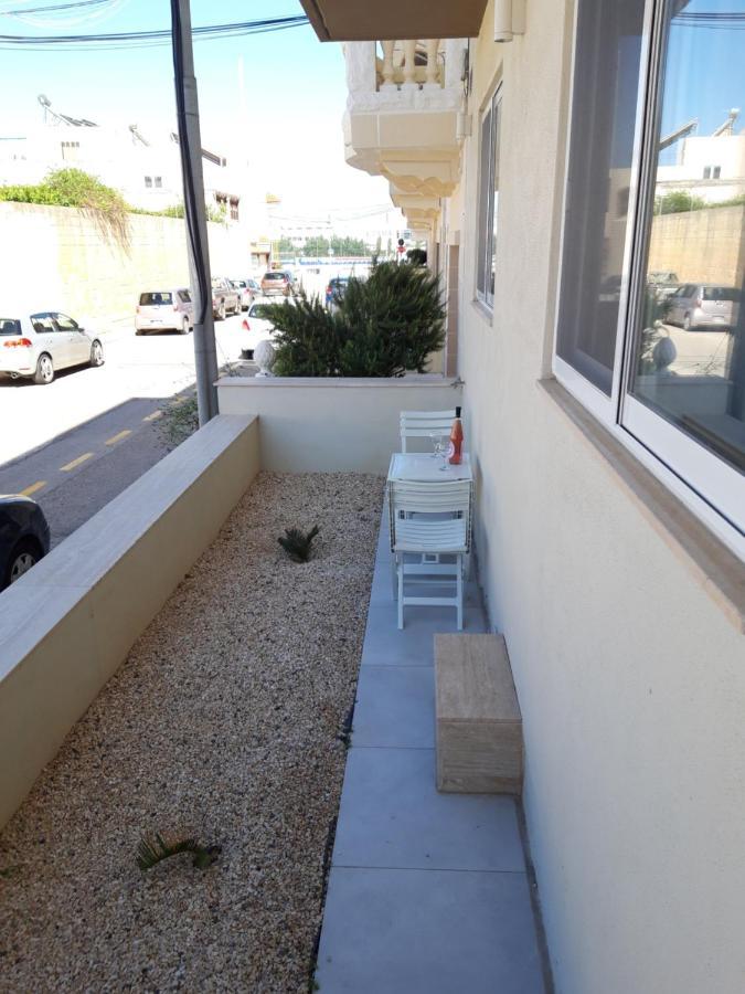 Large And Modern Apartment In The Centre Of Malta Mosta Exterior photo